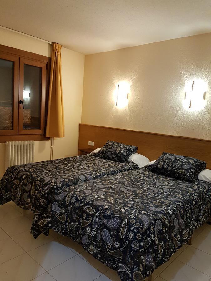 Hotel Arinsal Phòng bức ảnh